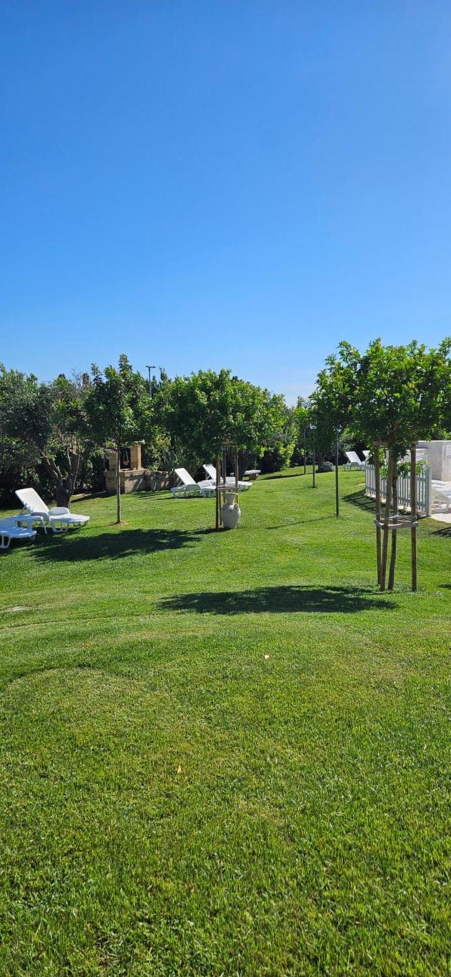 Agriturismo La Rondine Отранто Экстерьер фото