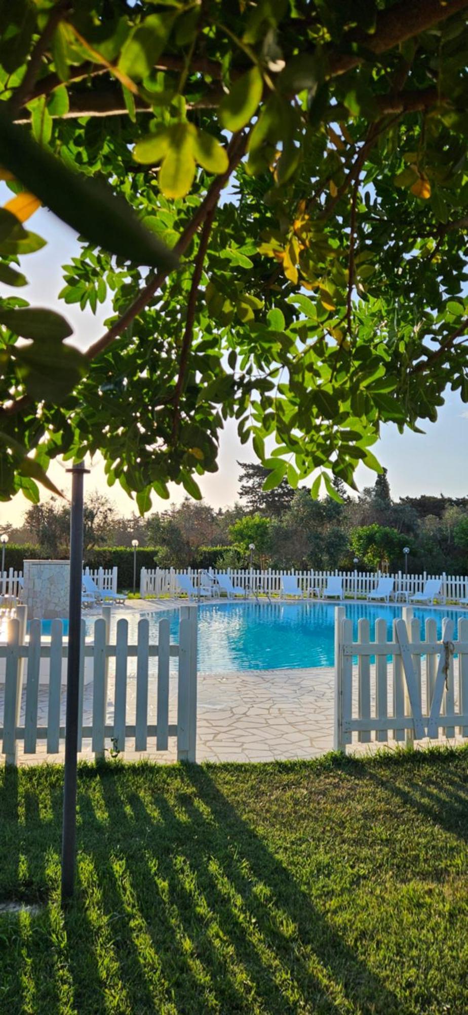 Agriturismo La Rondine Отранто Экстерьер фото
